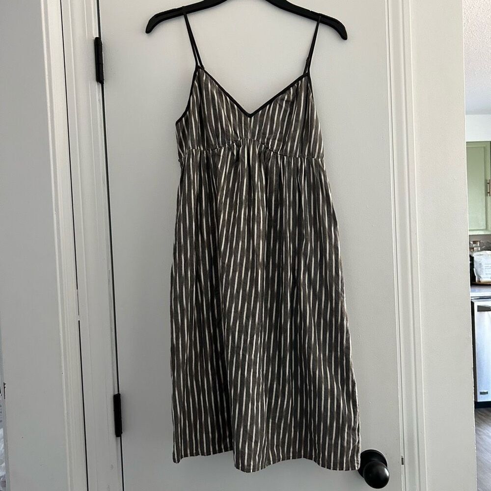 Converse One Star 100% Cotton Strappy Drop Waist Gray Striped Dress Lined